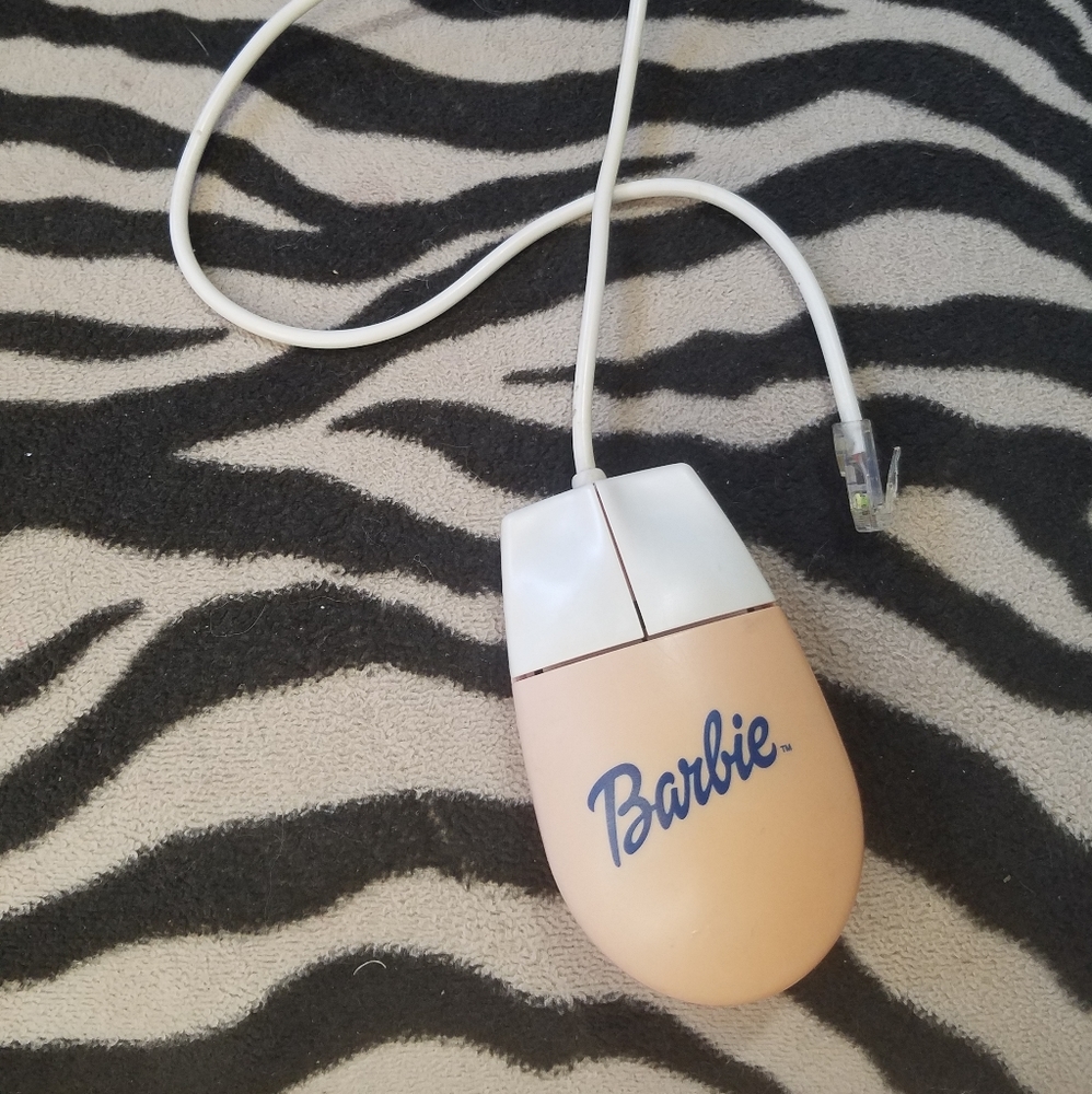 Y2K Barbie Mouse